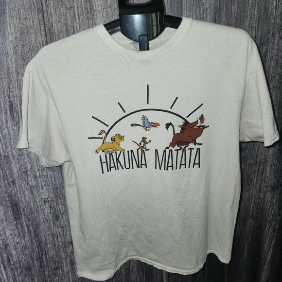 Lion King Hakuna Matata White Delta Short Sleeve T-Shirt - Picture 1 of 9
